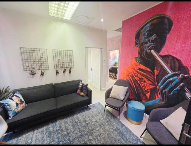 BUSINESS FOR SALE IN DIE HOEWES